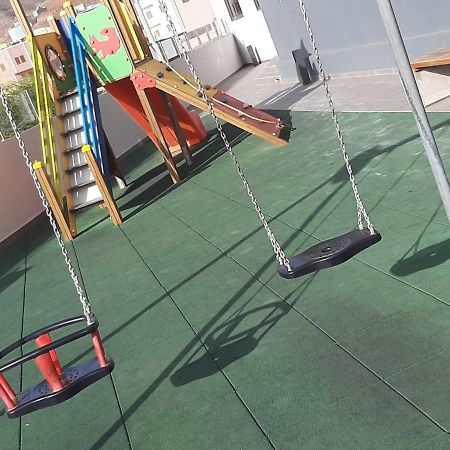 Apartment With Pool In Mindelo Esterno foto